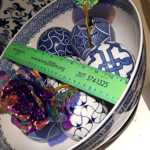 NWT AUTHENTIC GENUINE BLUE AND WHITE LARGE BOWL ON STAND BOMBAY & COMPANY - Picture 5 of 5